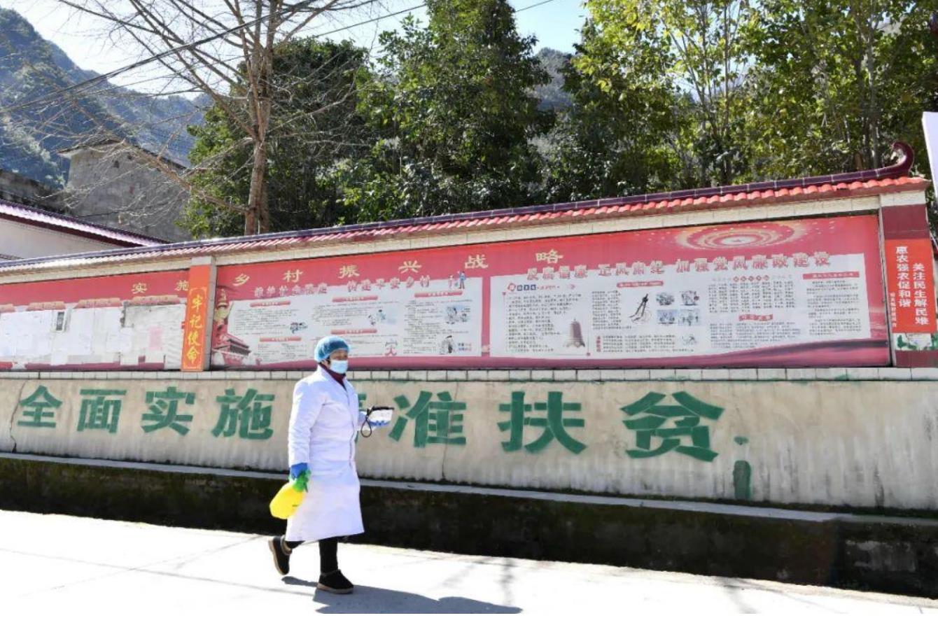 河南有村庄一周发烧患者超全年人数,是不是开放太早了呀