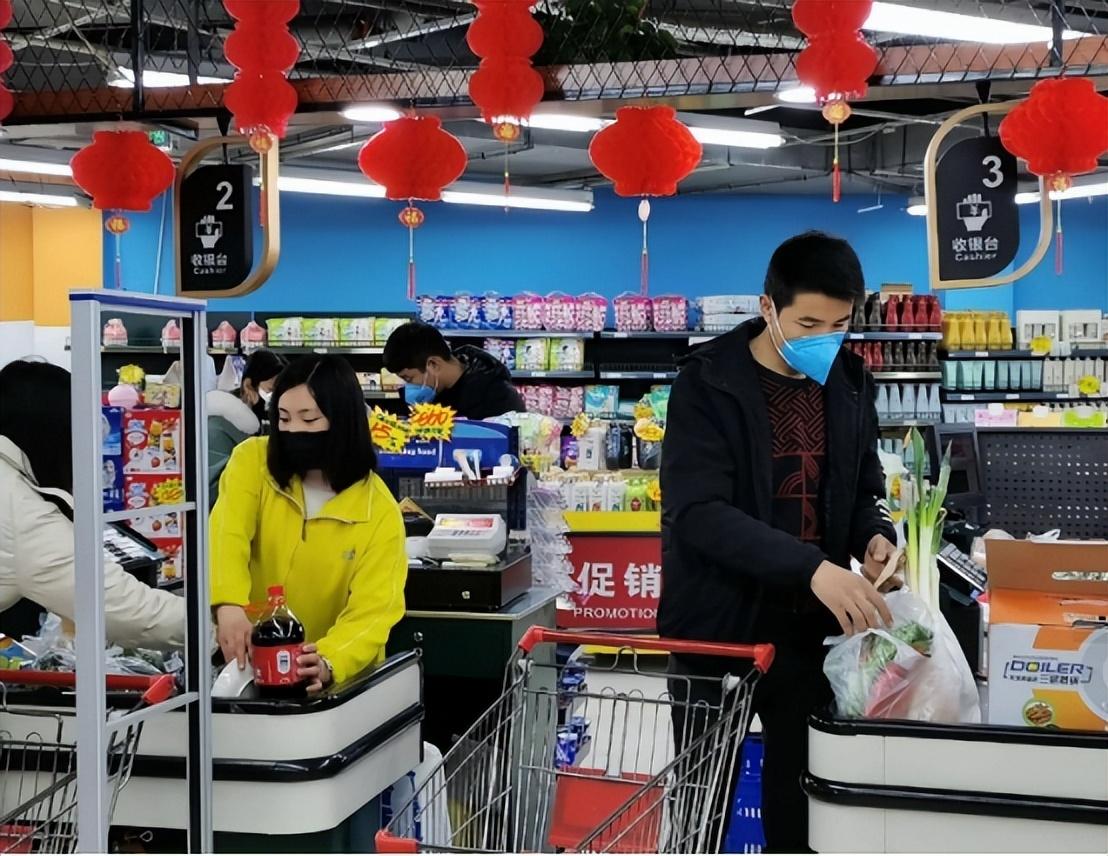 好奇怪呀,过了个年就把新冠病毒给搞没了,在进行散发状态