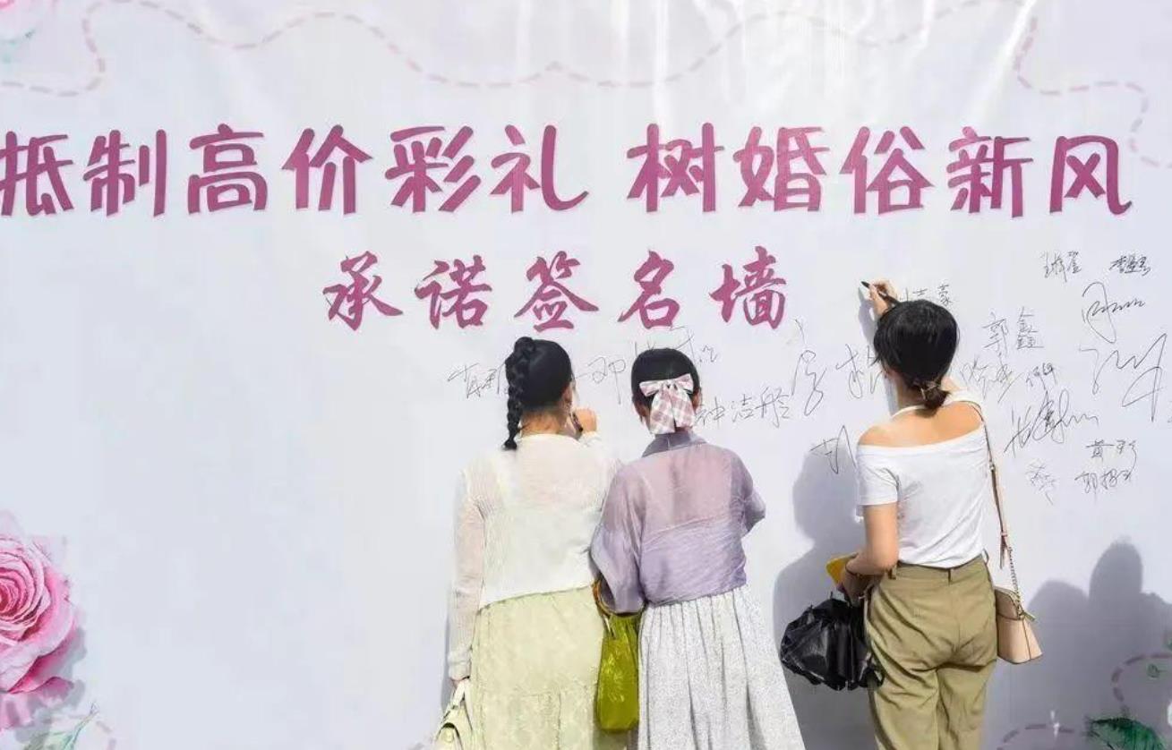 你想过结婚数连降8年之后.但县城红娘不愁生意主要是缺女的