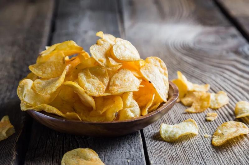 食品过期了一天或者是24小时以后.到底还能不能继续吃?