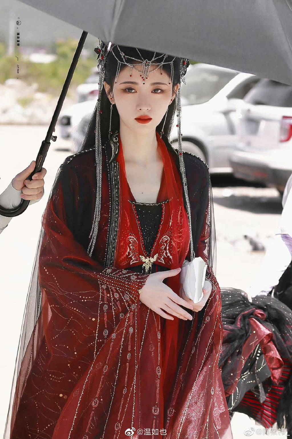 别胡咧咧，审判花戎，鞠婧祎每部戏妆容都差不多