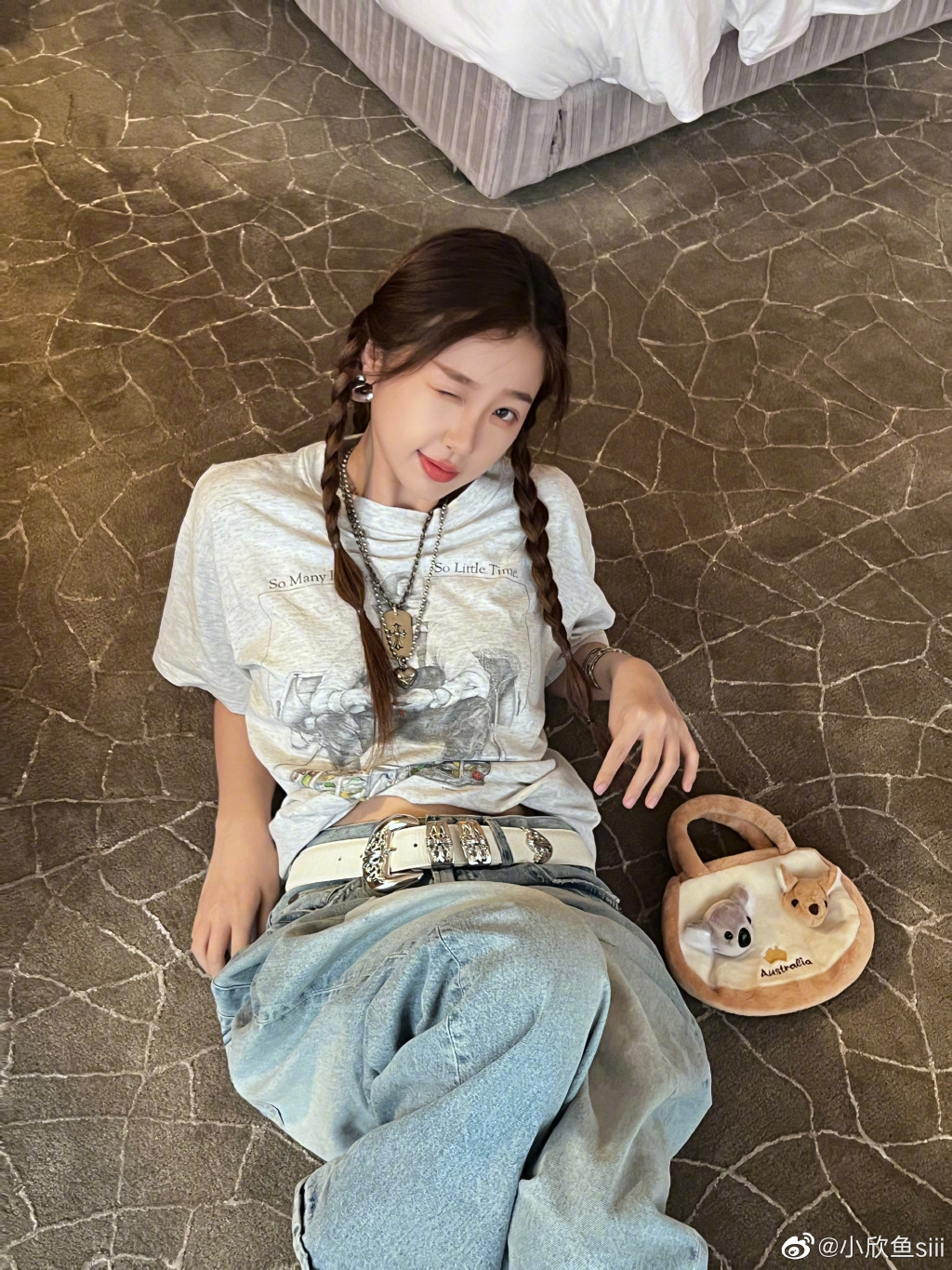 虞书欣感受“双向奔赴”的迷人风采：是什么旅游特种兵?