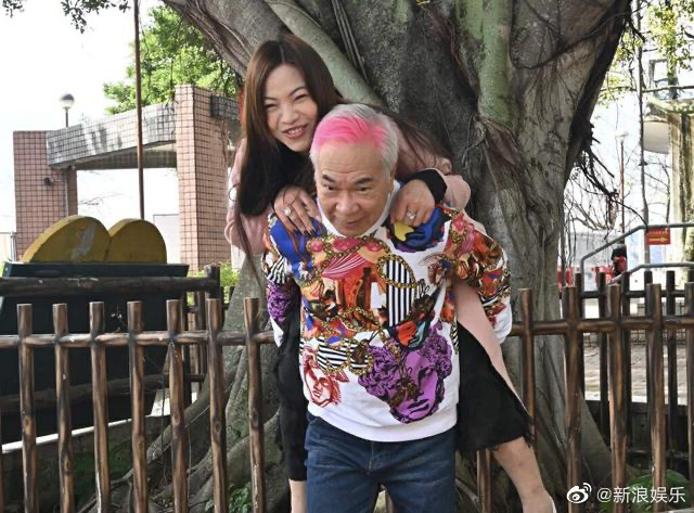 72岁TVB男星李龙基将迎娶小36岁女友王青霞.7套房产已转移