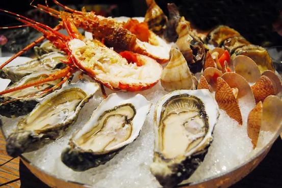 辟个谣：清洗海鲜容易感染“食肉菌”，且无药可救！