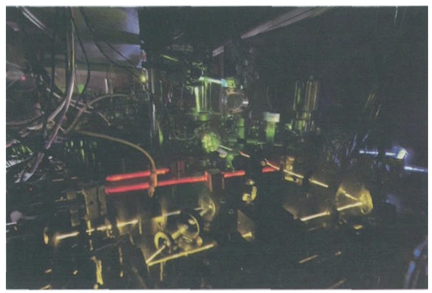 有一天，一个问题让我们陷入了思考：一秒到底有多长？