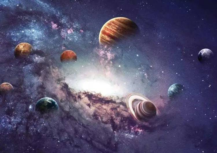 宇宙中是否存在比人类还要大上亿倍的生物呢？