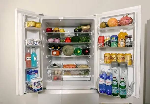 饭菜放进冰箱要趁热：温度决定细菌的命运！