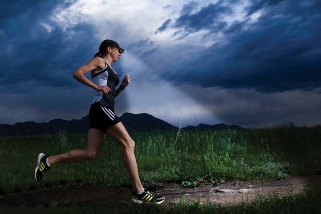 熬夜后锻炼身体伤害大：从理想到现实，劳逸结合靠不住