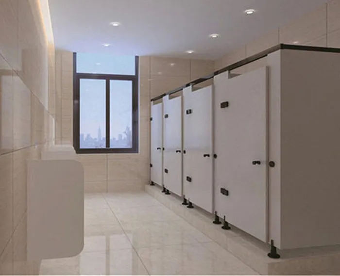 不小心上了一堂关于公共厕所门的课,下面都要空一截的原因