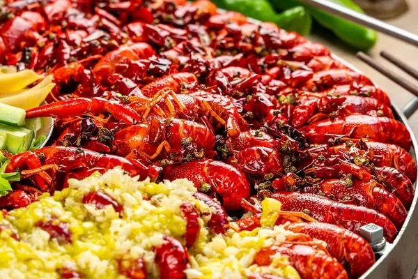 揭秘小龙虾的禁区，吃货们请注意：哪些地方不能吃