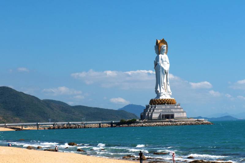 中国最南端的山有哪些？神奇南山，佛光闪耀