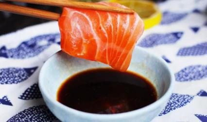 吃生鱼片时蘸芥末卫生吗？是真的能杀死寄生虫吗？