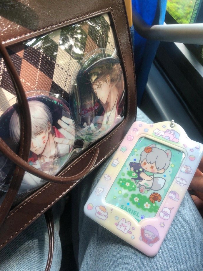 哎，在小县城用联名公交卡居然被司机骂了！