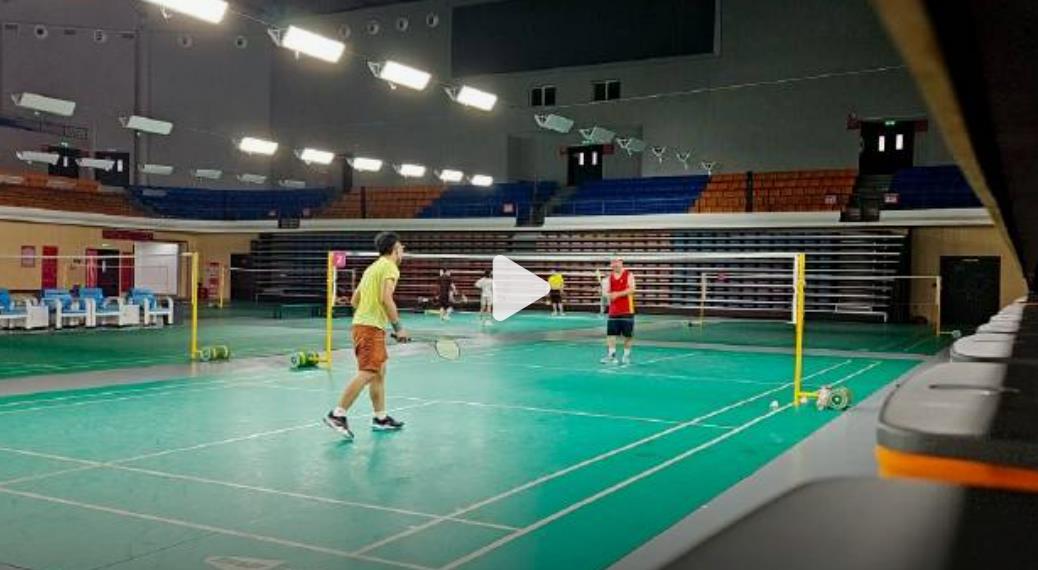 羽毛球是体制内第一热门运动,为何成为职场人脉的拓展利器