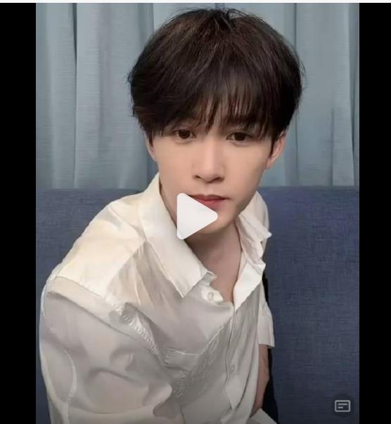 檀健次回应演技油腻并非作秀，展现谦逊与责任赢得赞誉