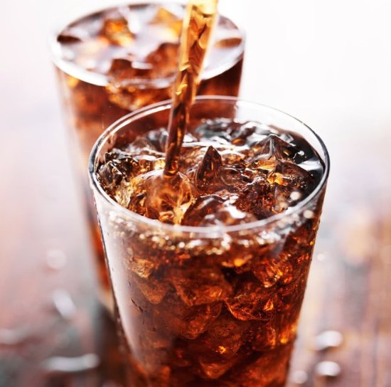 油炸花生米配上冰可乐,饮食习惯酿苦果:引发男子脑梗死亡