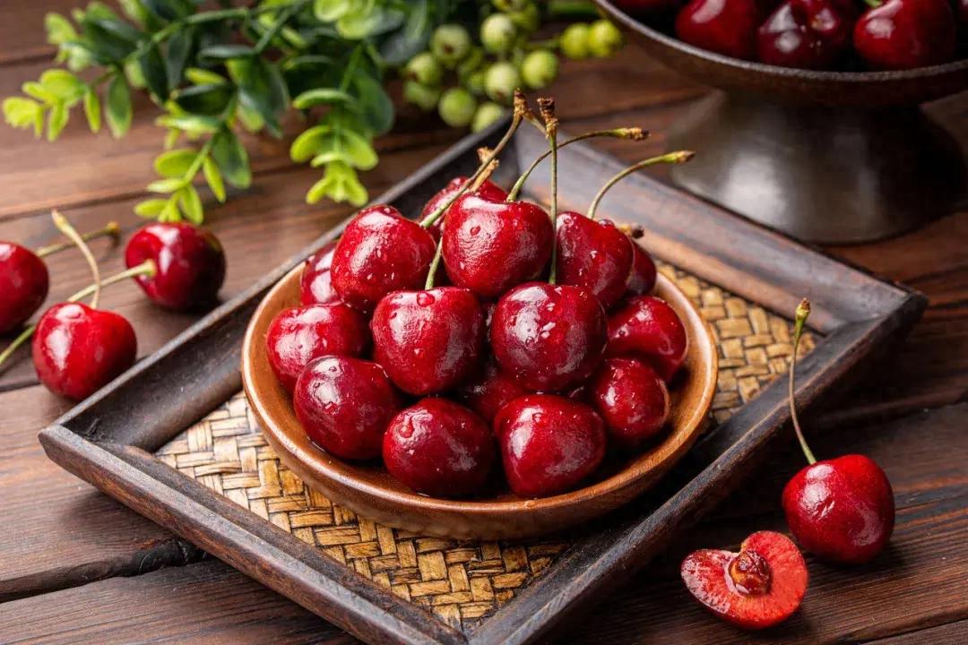 武汉车厘子价格大跳水，昔日贵族水果如今亲民价