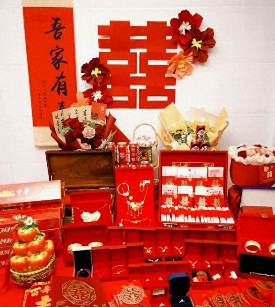 30万彩礼引发的职场尴尬：订婚分手后男方追债至单位