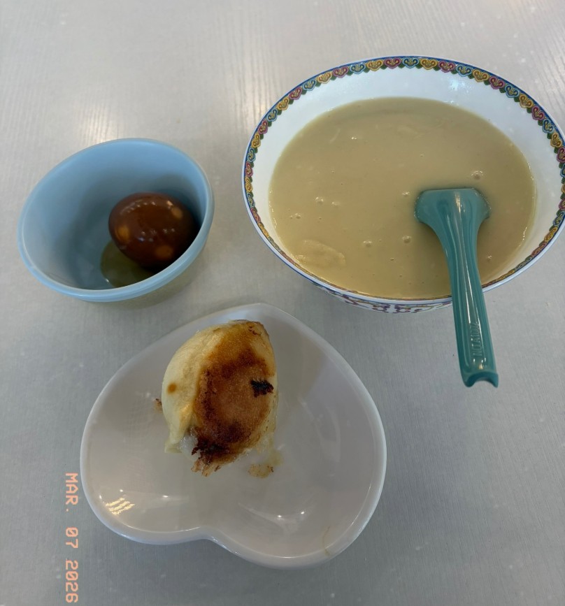 周六狂飙十公里，就为这口8元“穷鬼套餐”？