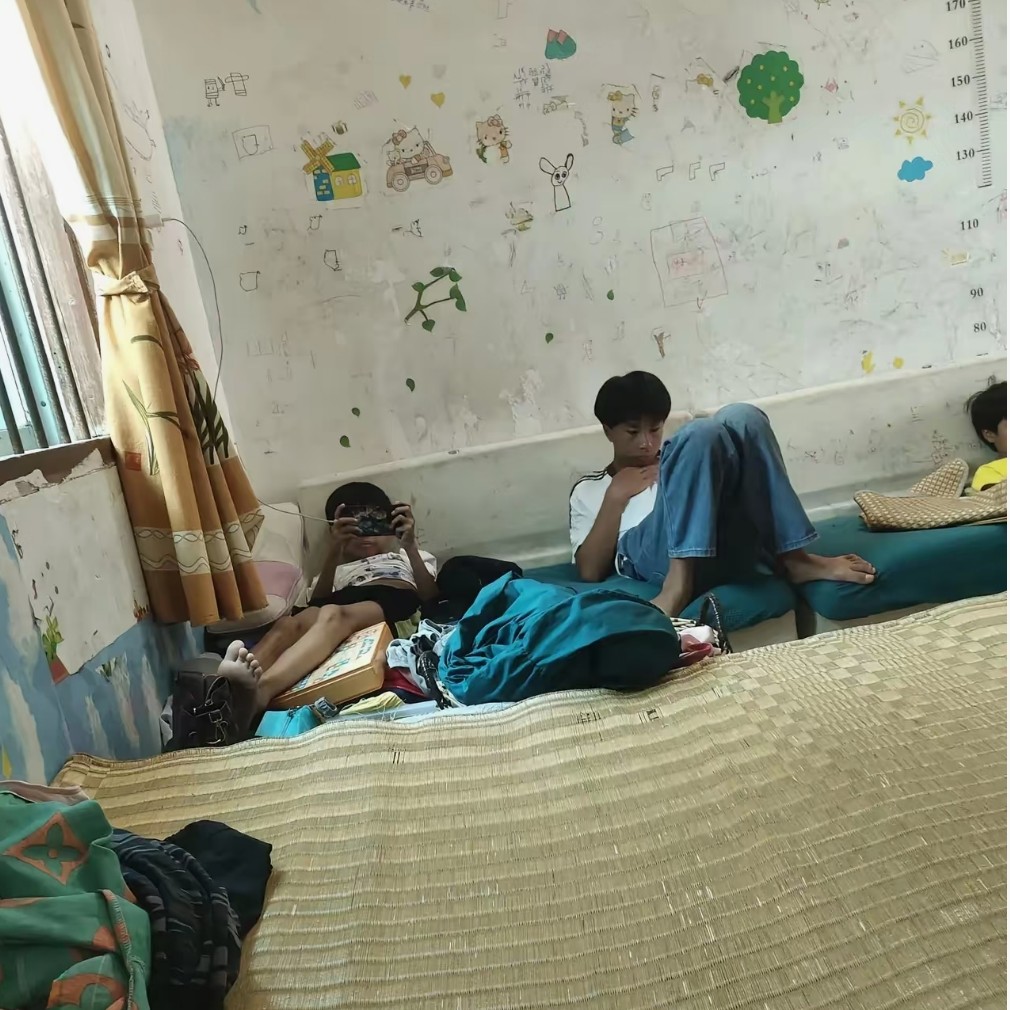 过度溺爱竟成“巨婴制造机”，别亲手把子女推进深渊